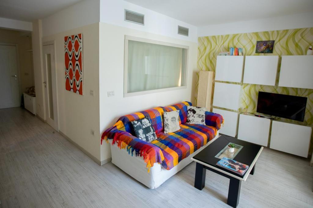 Down Town Tirana Apartment Center 外观 照片